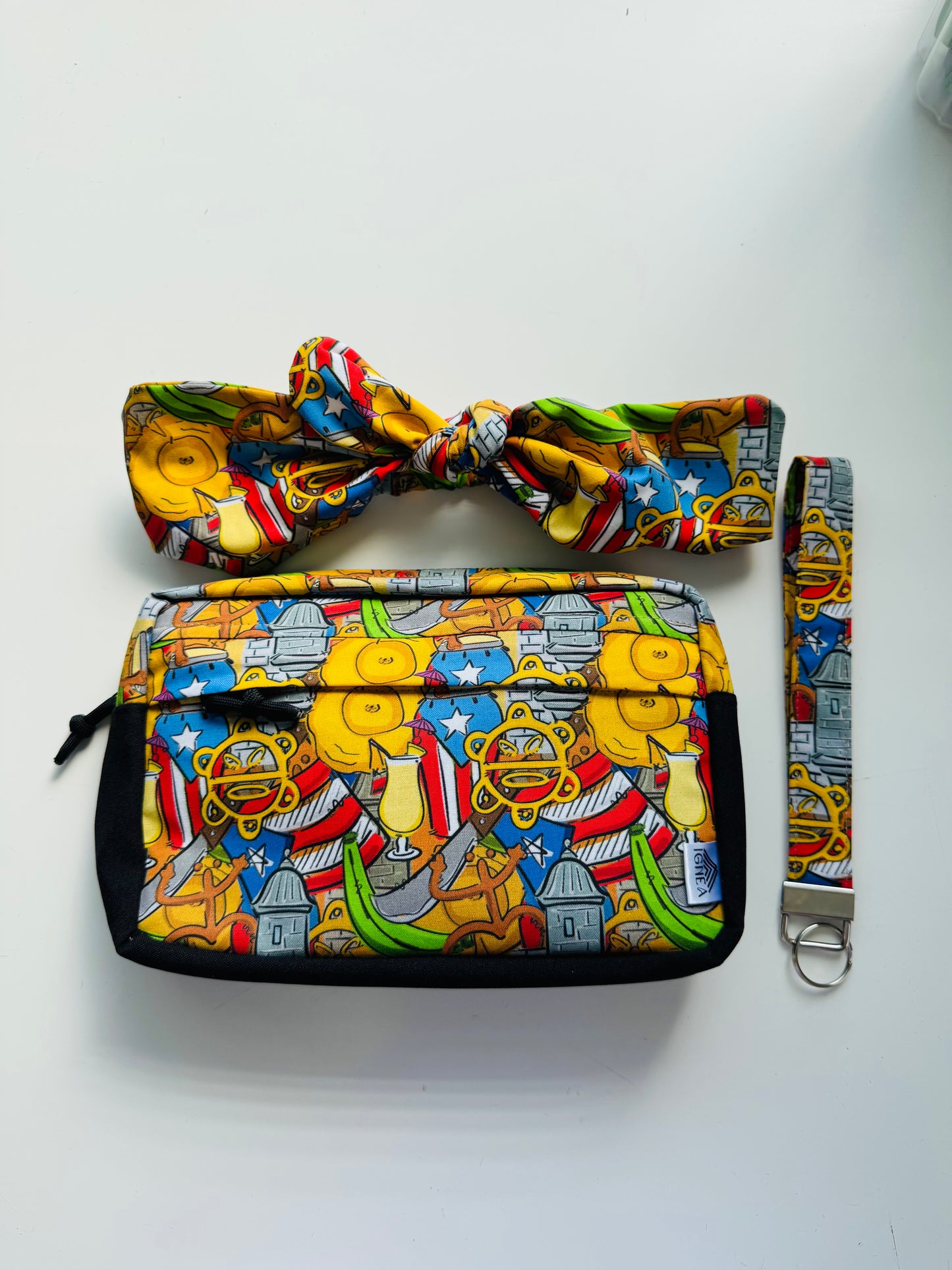Boricua TRIO (fannypack + scrunchiedan + llavero)